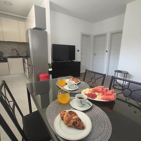Apartment Gogo Free Parking Split Exterior foto